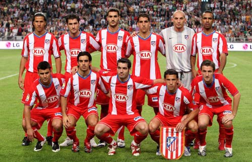 冠军杯决赛前瞻，两队阵容对比分析的简单介绍