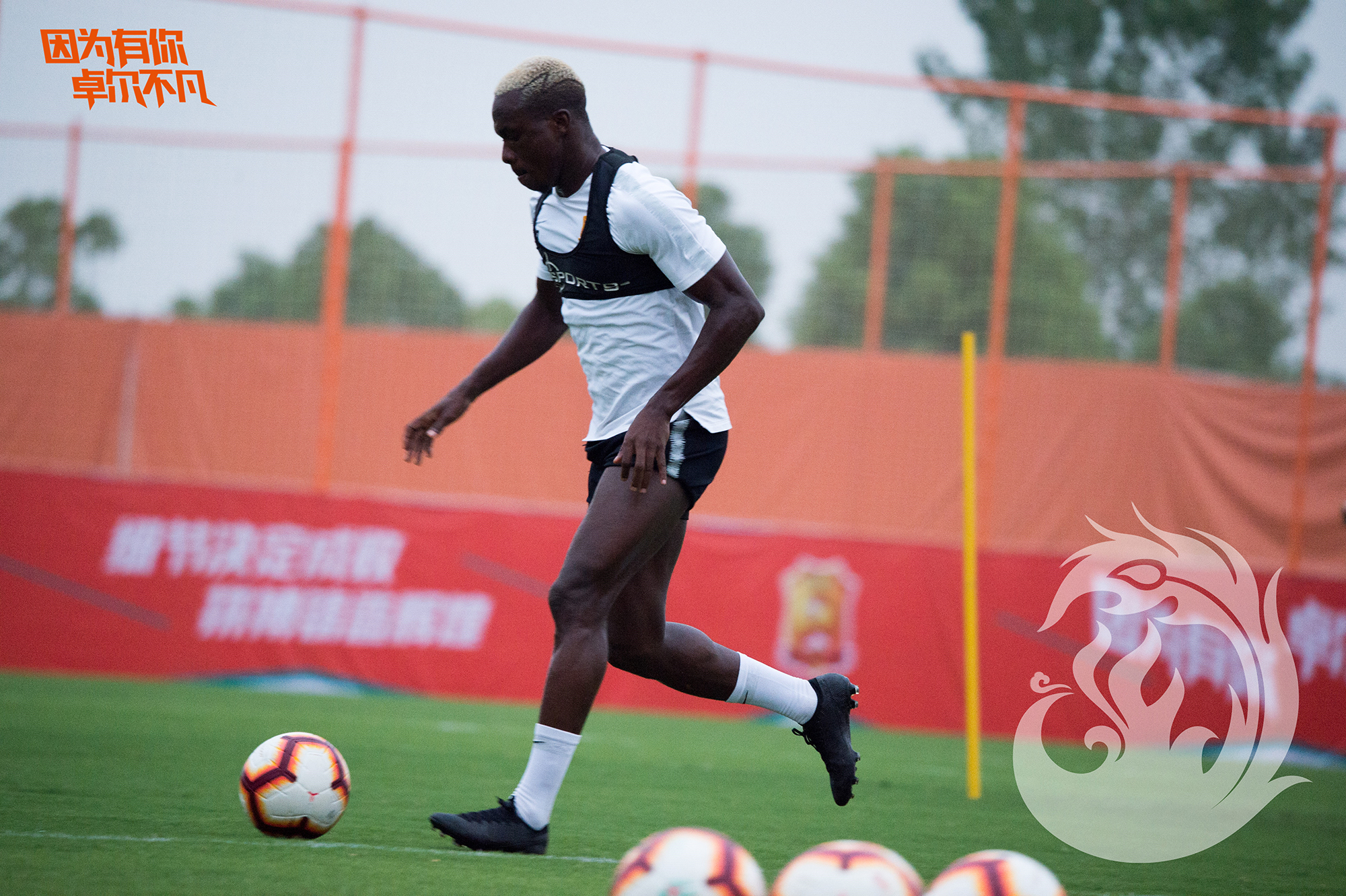 梅斯胜利在望，全队信心满满备战比赛的简单介绍