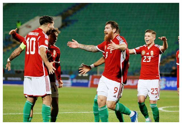 关于挪威迎来挑战，与土耳其对战的信息