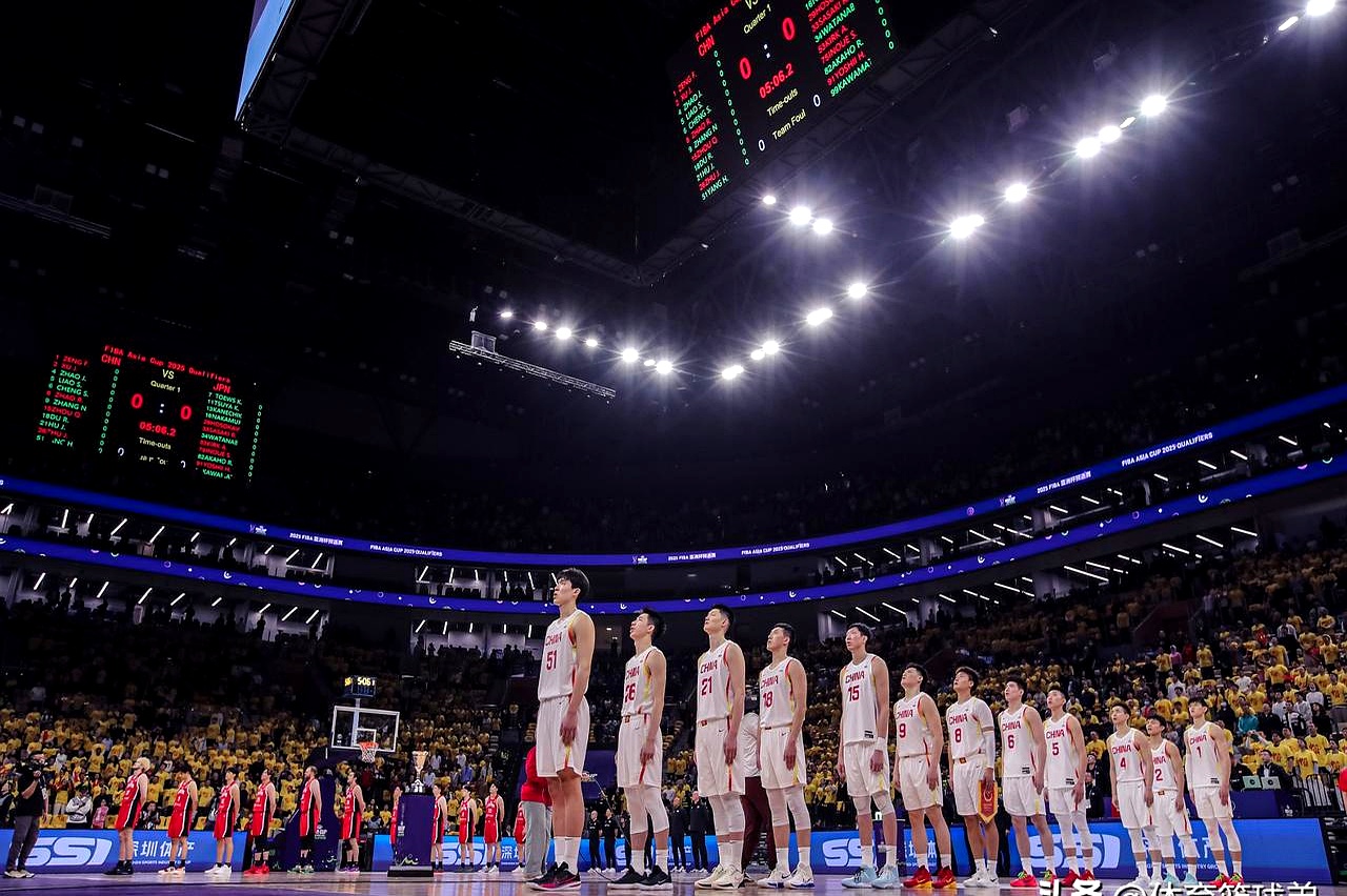 关于中国篮球赛事受欢迎粉丝扎堆观战的信息