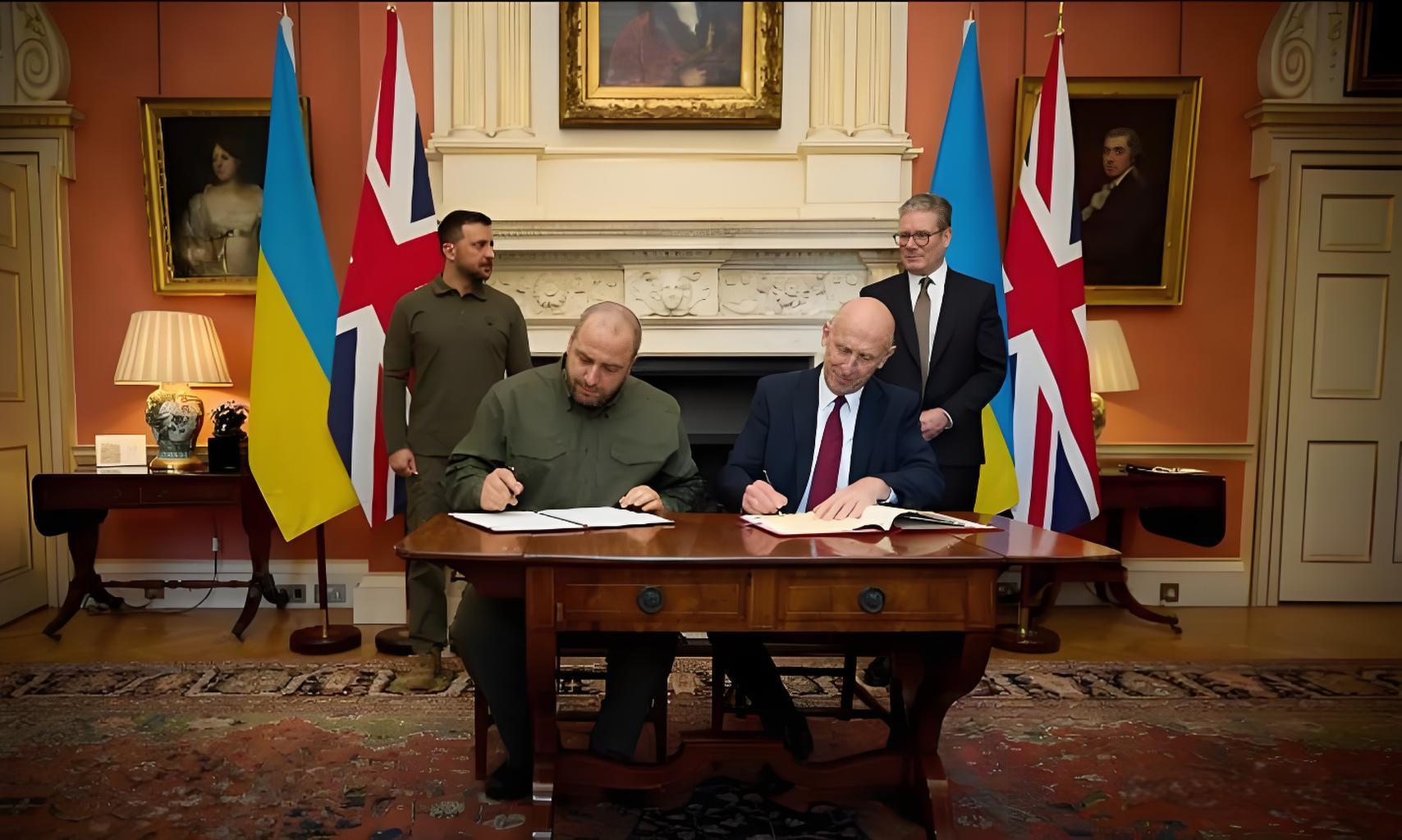 包含爱尔兰逼平塞尔维亚,客场:握手言和的词条 包含爱尔兰逼平塞尔维亚,客场:握手言和的词条