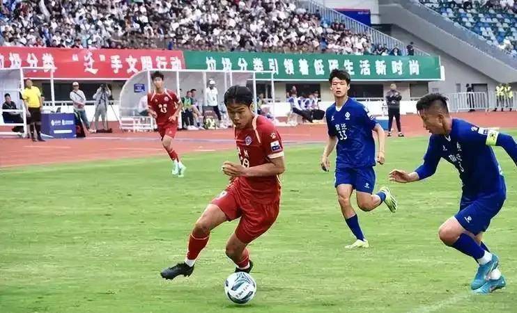 精彩瞬间:球员在比赛中打进绝杀进球的简单介绍 精彩瞬间:球员在比赛中打进绝杀进球的简单介绍