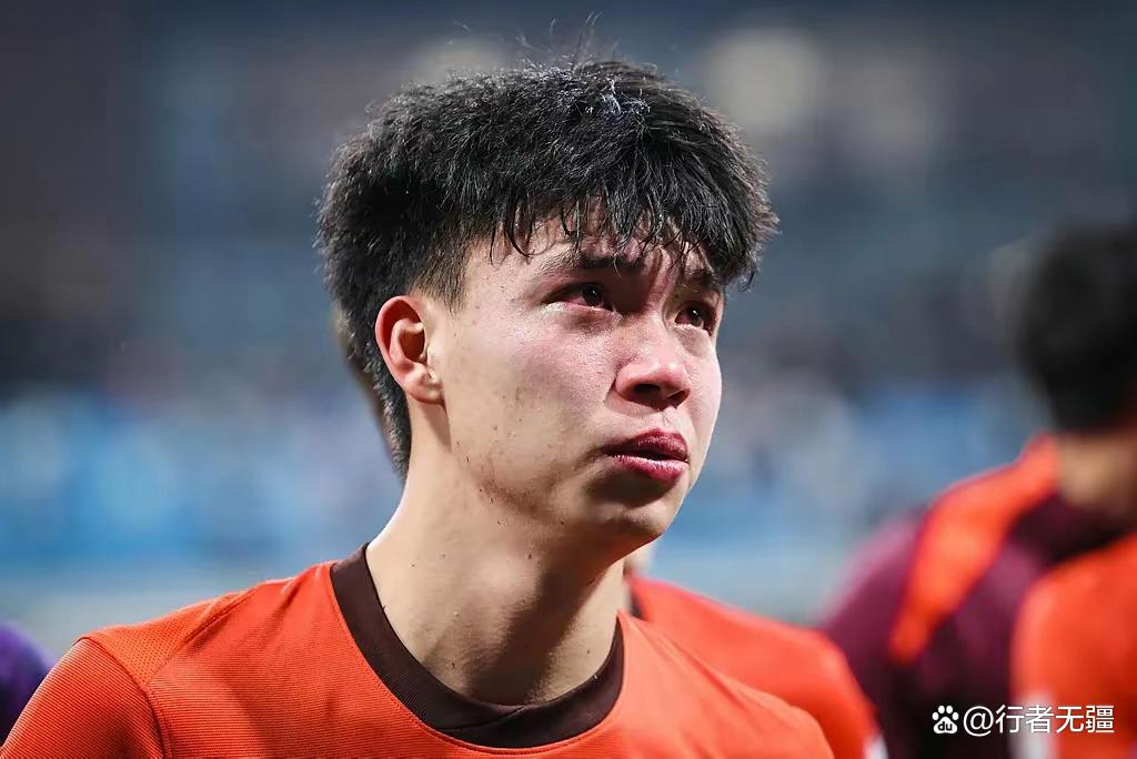 包含亚洲球员在国际比赛中实现高光表现的词条