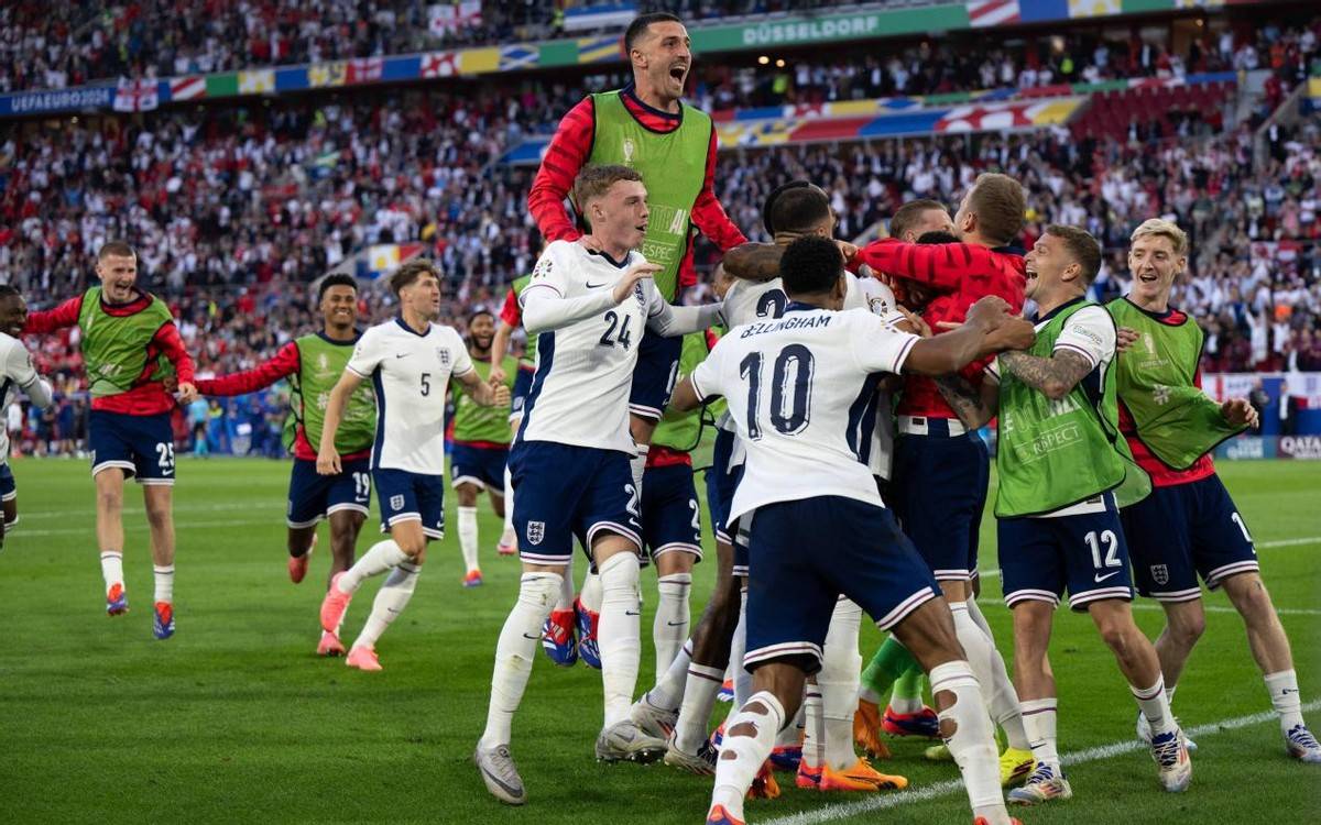 英格兰成功晋级欧洲杯16强! 英格兰成功晋级欧洲杯16强!