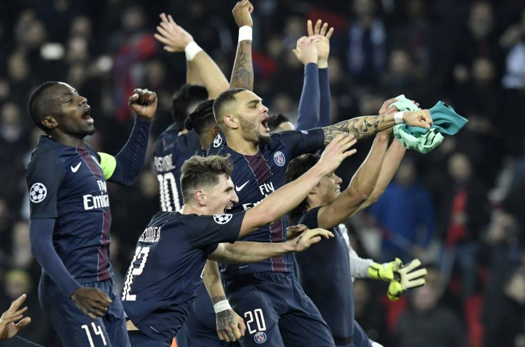 巴黎圣日耳曼逆袭梅西领衔巴塞罗那进军欧冠四强