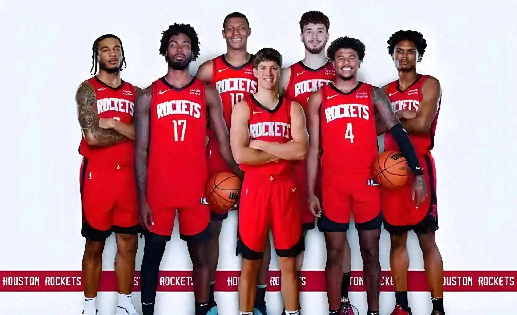 包含球队阵容调整频密,探索最佳配置的词条 包含球队阵容调整频密,探索最佳配置的词条