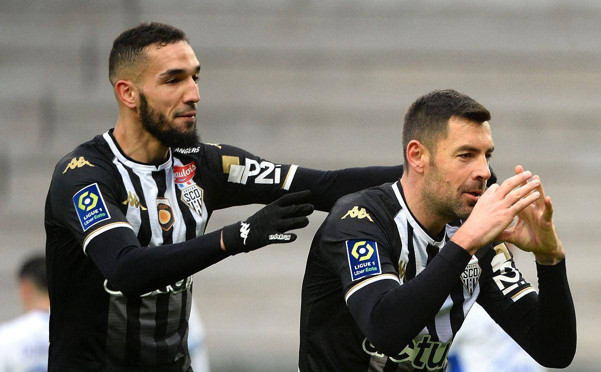 波尔多客场击败昂热，取得关键三分的简单介绍