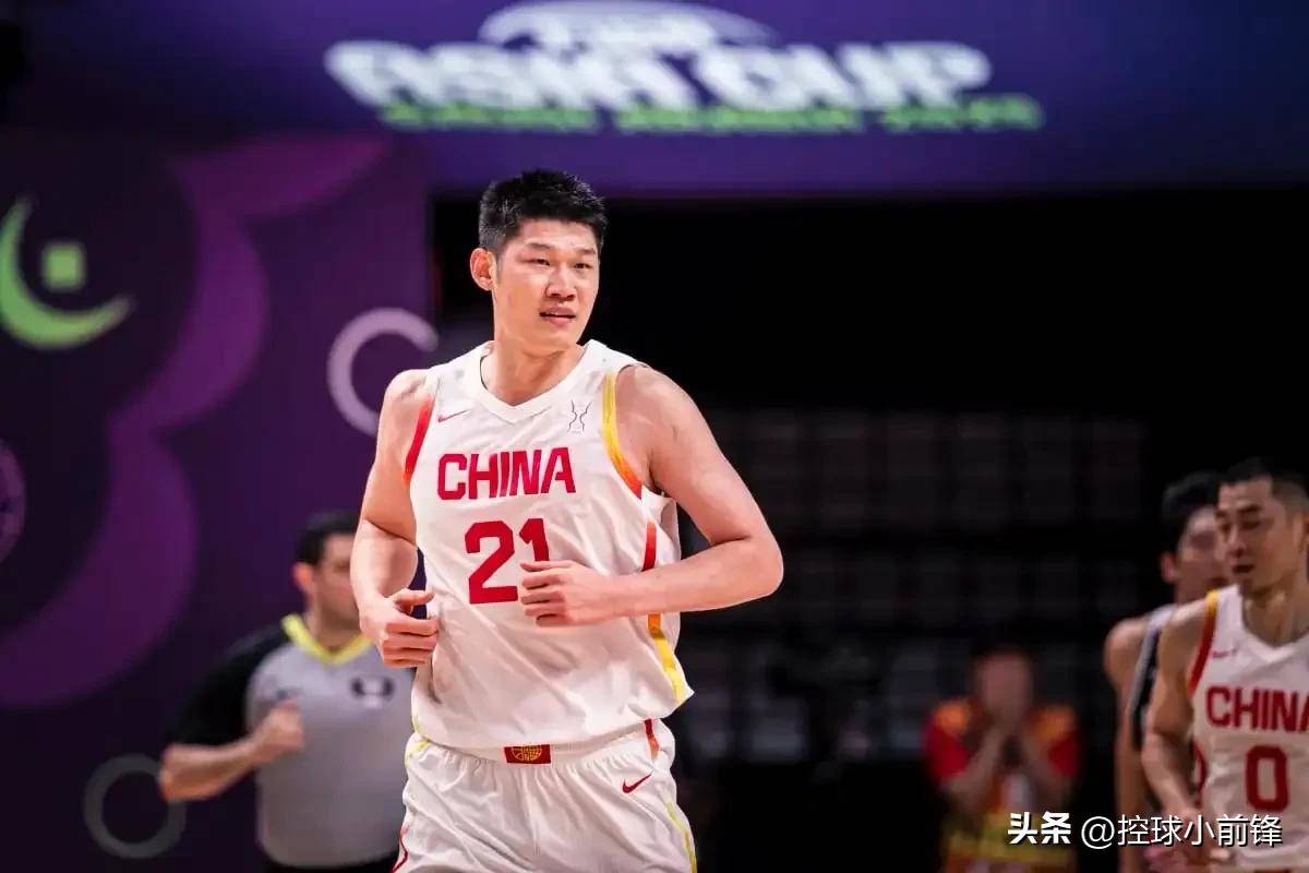 江西男篮队员表现突出，助球队赢得胜利的简单介绍