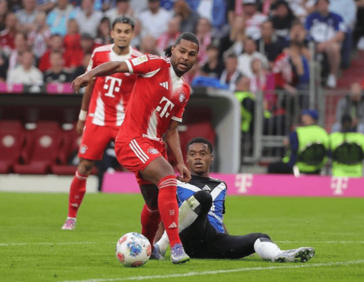 汉堡球员因伤病横祸，全队担忧