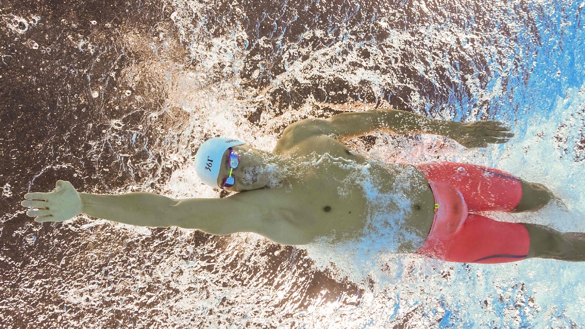 绿茵之光，撕裂银箭之夜