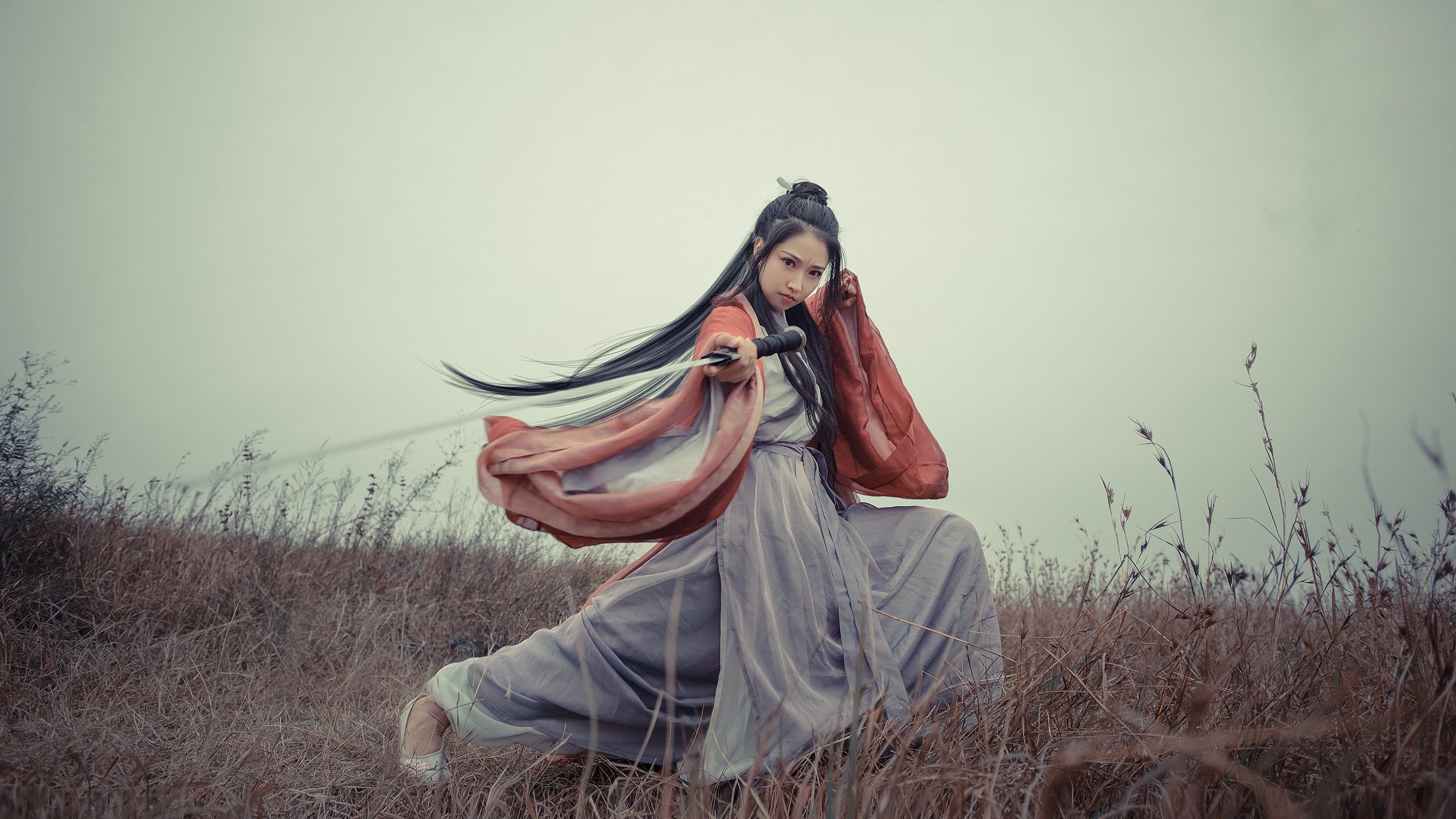 双线辉煌，澳大利亚男篮突围安哥拉关键战，克瓦拉茨赫利亚足球生涯之夜闪耀全球