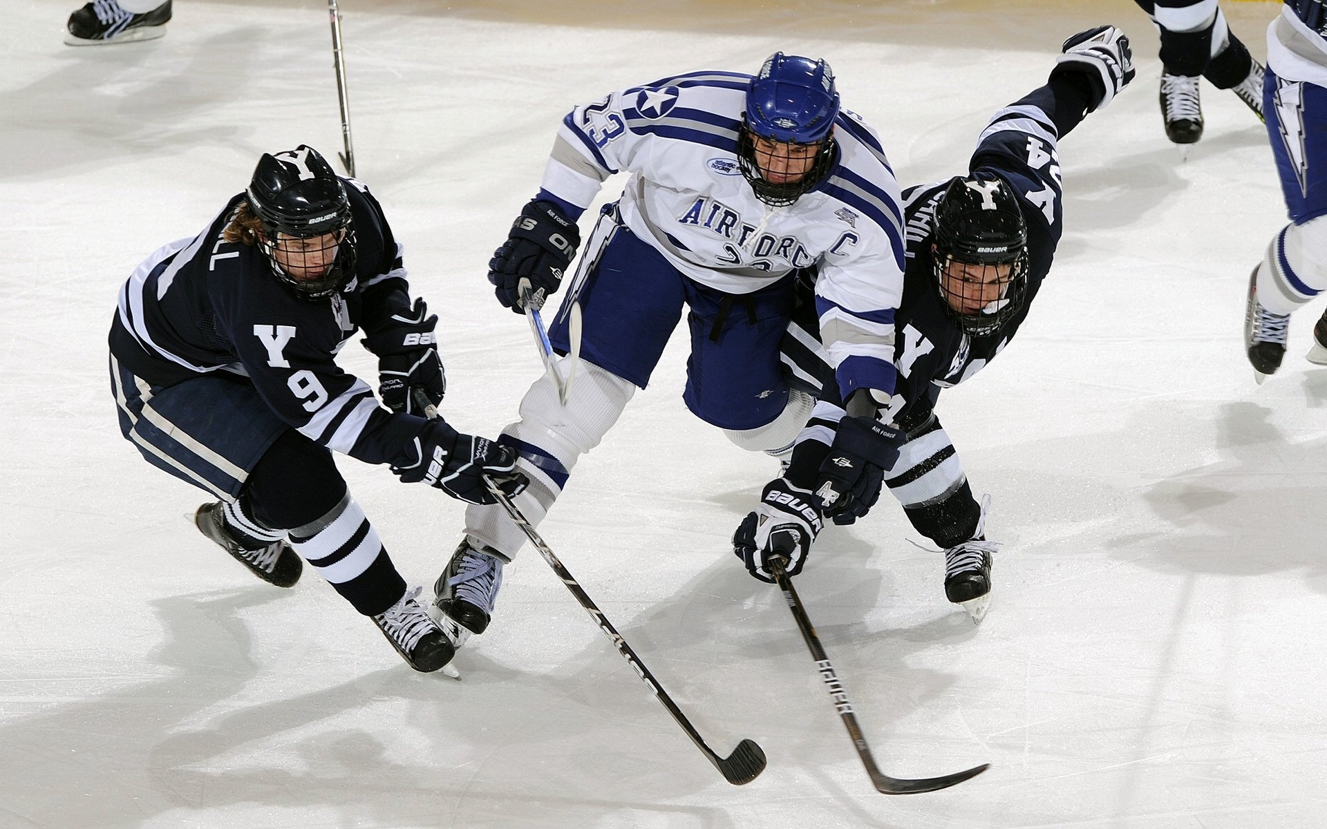 封锁与接管，从雷恩的海岸线到季后赛的赛场—危机时刻的孤勇者